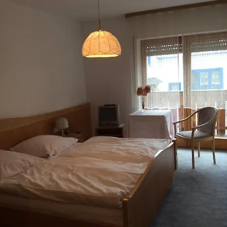 Guest house Gaestehaus Schroetter Lam